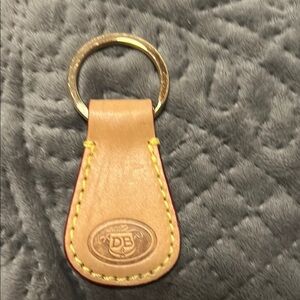 Dooney & Bourke Tan Key & Card Holder with Gold Hardware NWOT